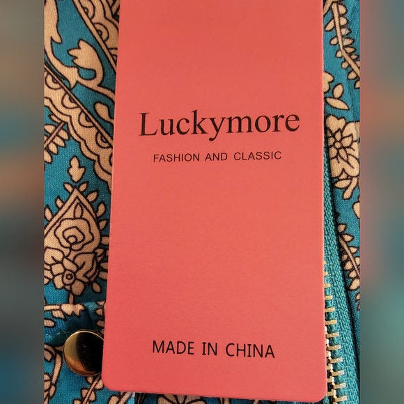 LUCKYMORE 2 pocket zip-up short sleeve dress shirt. Size L. NWT* - Picture 4 of 6